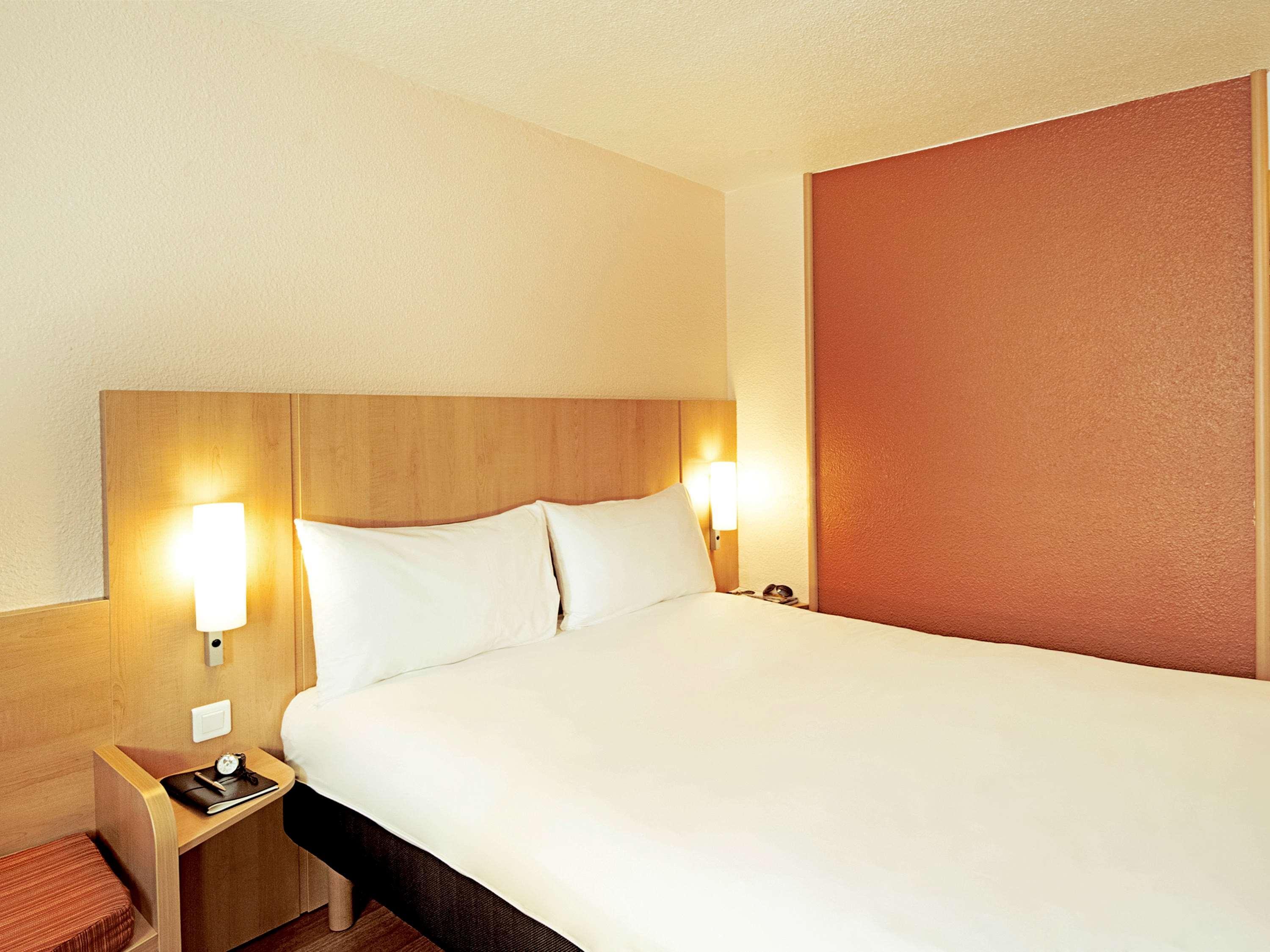Ibis Santiago Las Condes エクステリア 写真