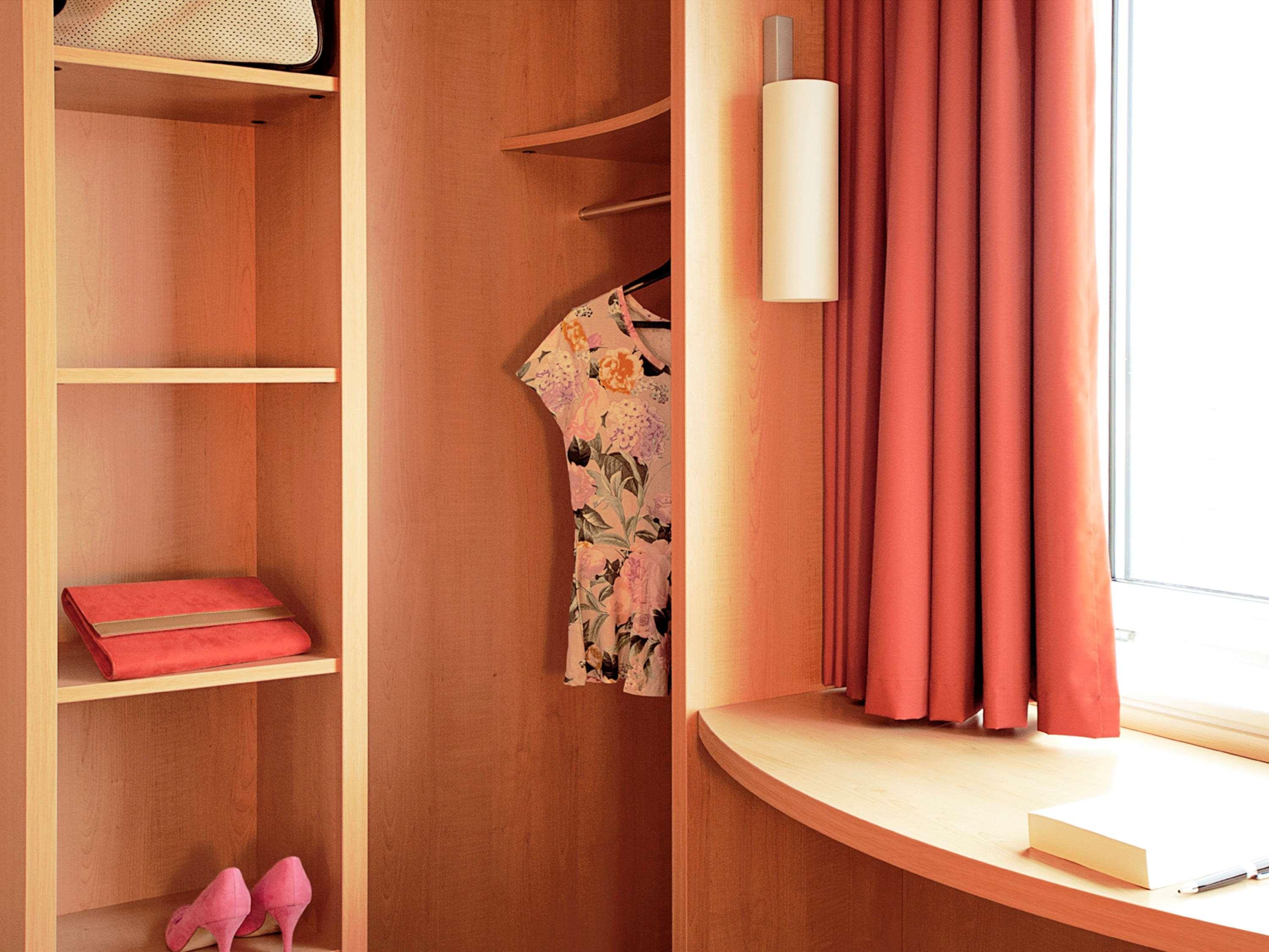 Ibis Santiago Las Condes エクステリア 写真